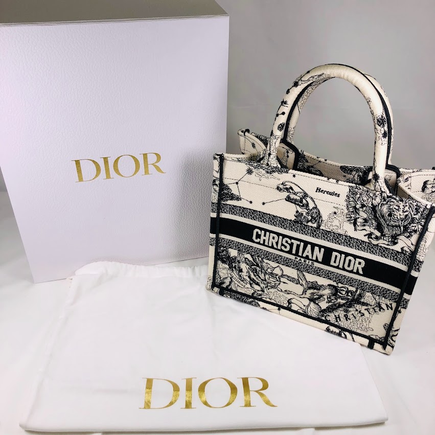 ディオール Dior ブックトート 箱付き