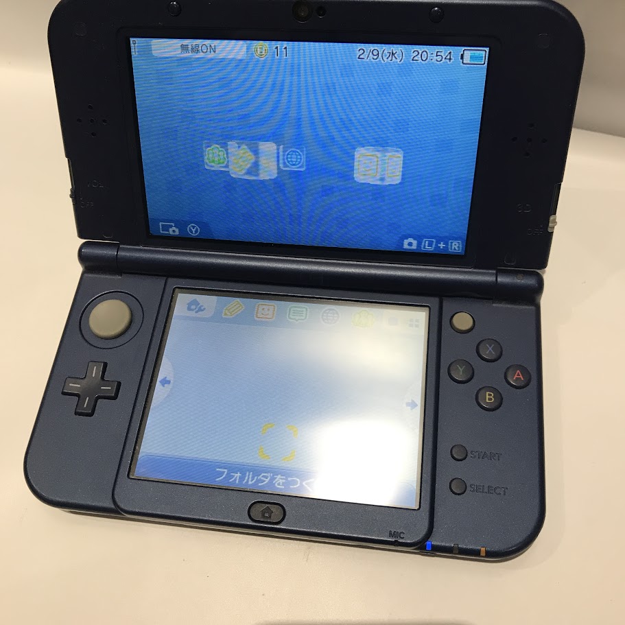 2010年に大流行した携帯型ゲーム機3DS、稼働は良好です^^