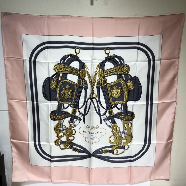 エルメス 大判スカーフ カレ90 阪急三番街 買取