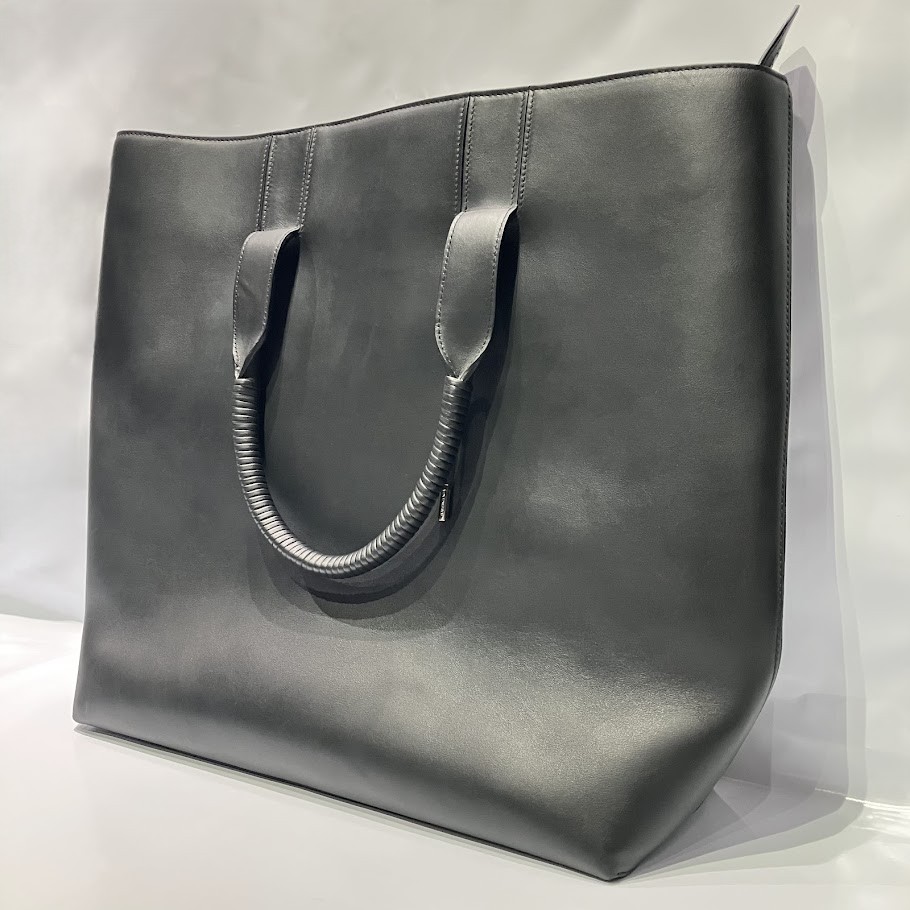 バレンシアガ tools tote 392227 上野御徒町店 買取