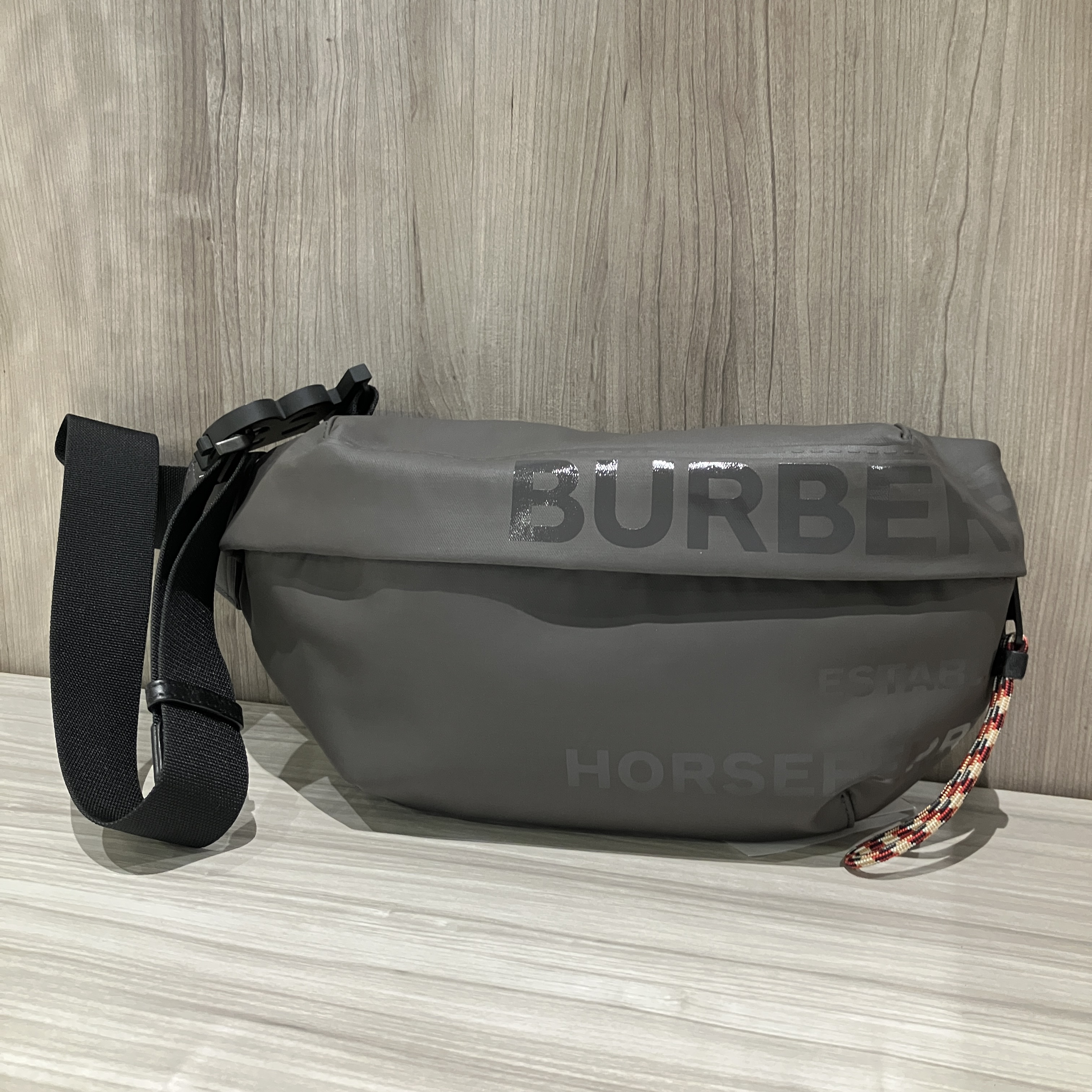 BURBERRY ホースフェリー