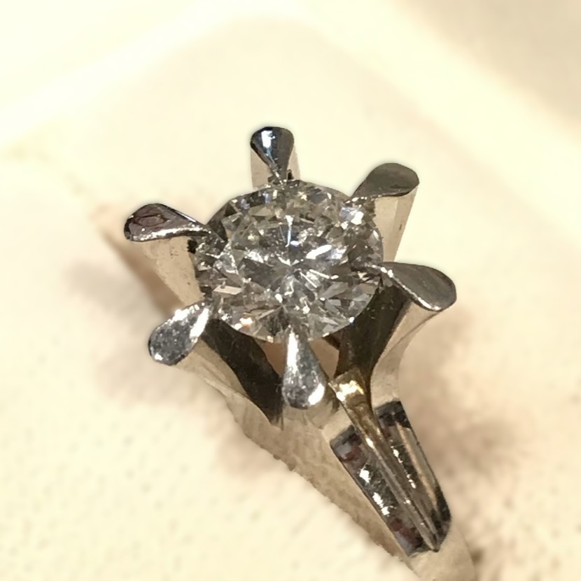 上野 買取 Pt900 ダイヤリング