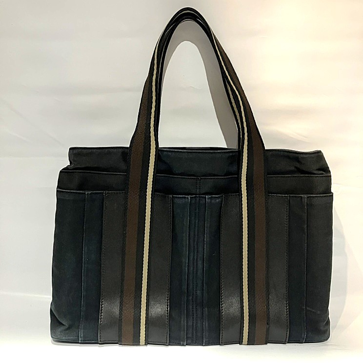 エルメス トロカホリゾンタルMM
心斎橋店 買取