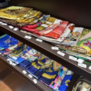 エルメス スカーフ 心斎橋本店 販売