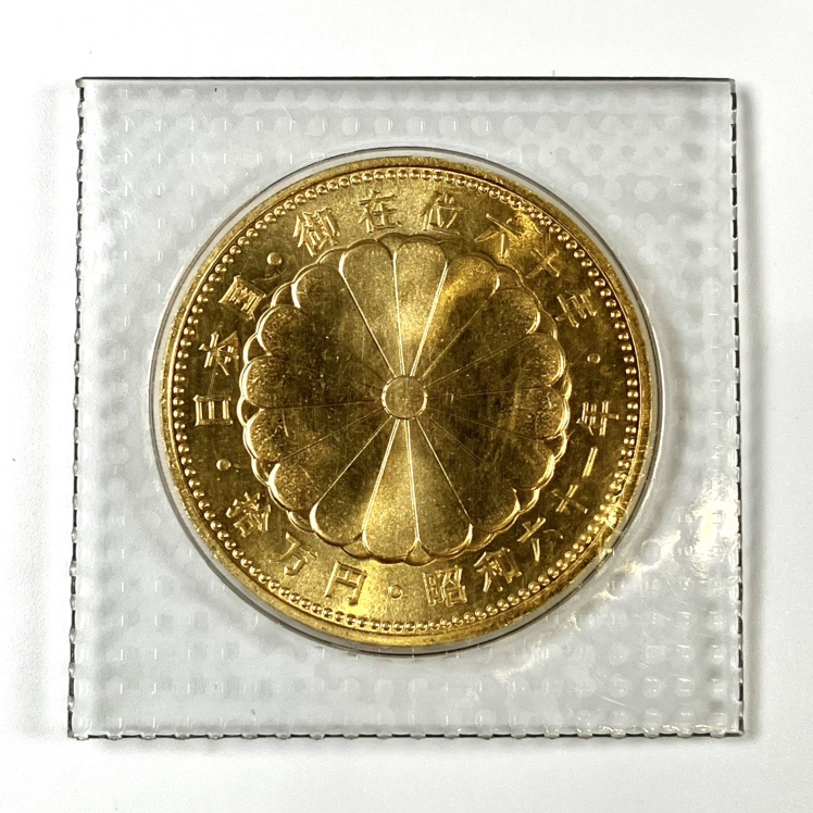 昭和天皇御在位六十年記念10万円金貨
