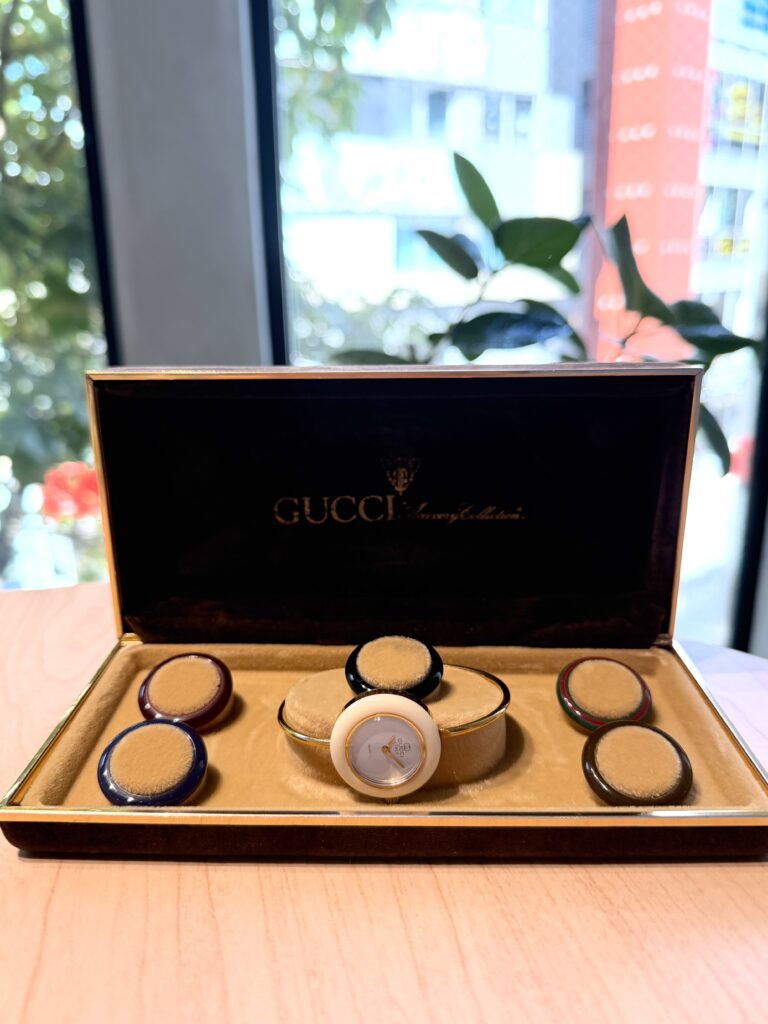 GUCCI チェンジベゼルウォッチ
