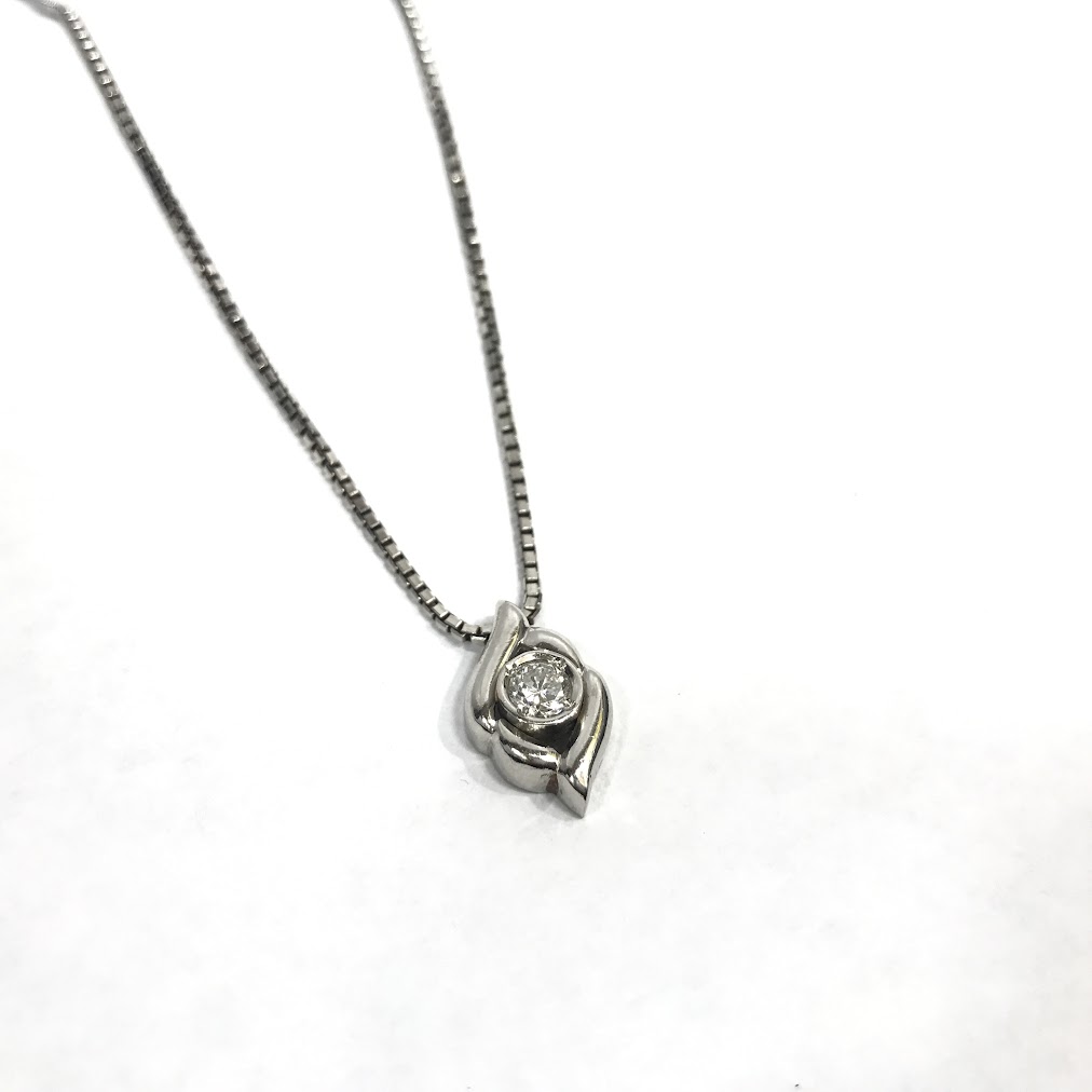 Pt900 ダイヤモンド0.32 G-SI1-Good-Faint ネックレス
