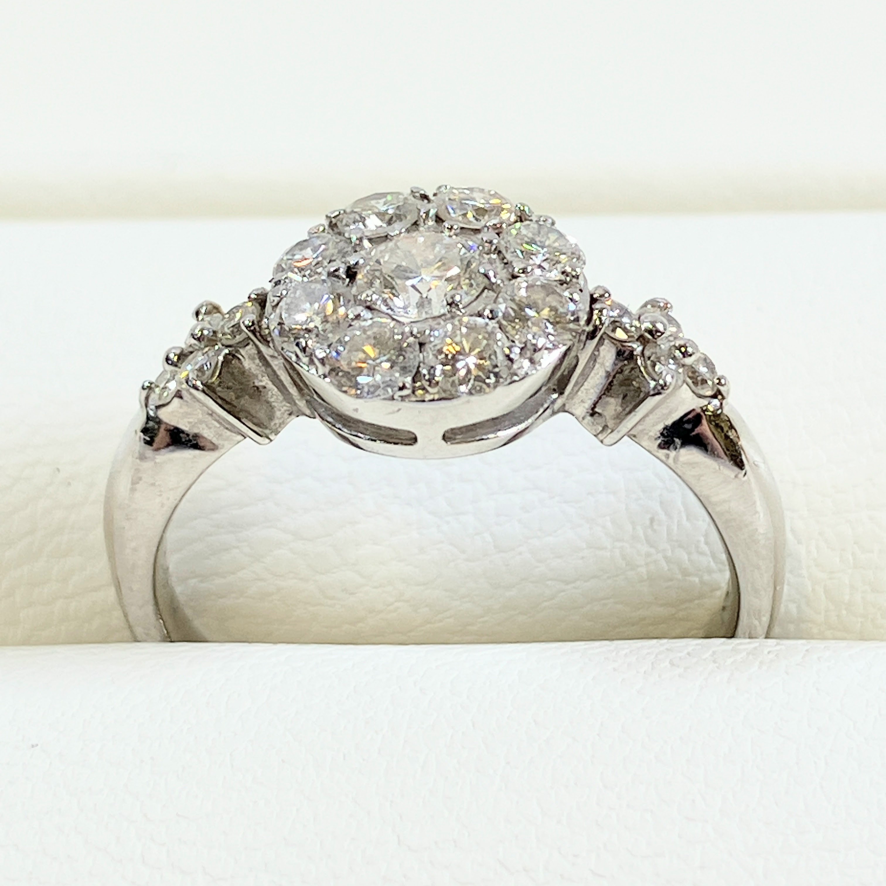 PT900 ダイヤモンドリング 0.70ct