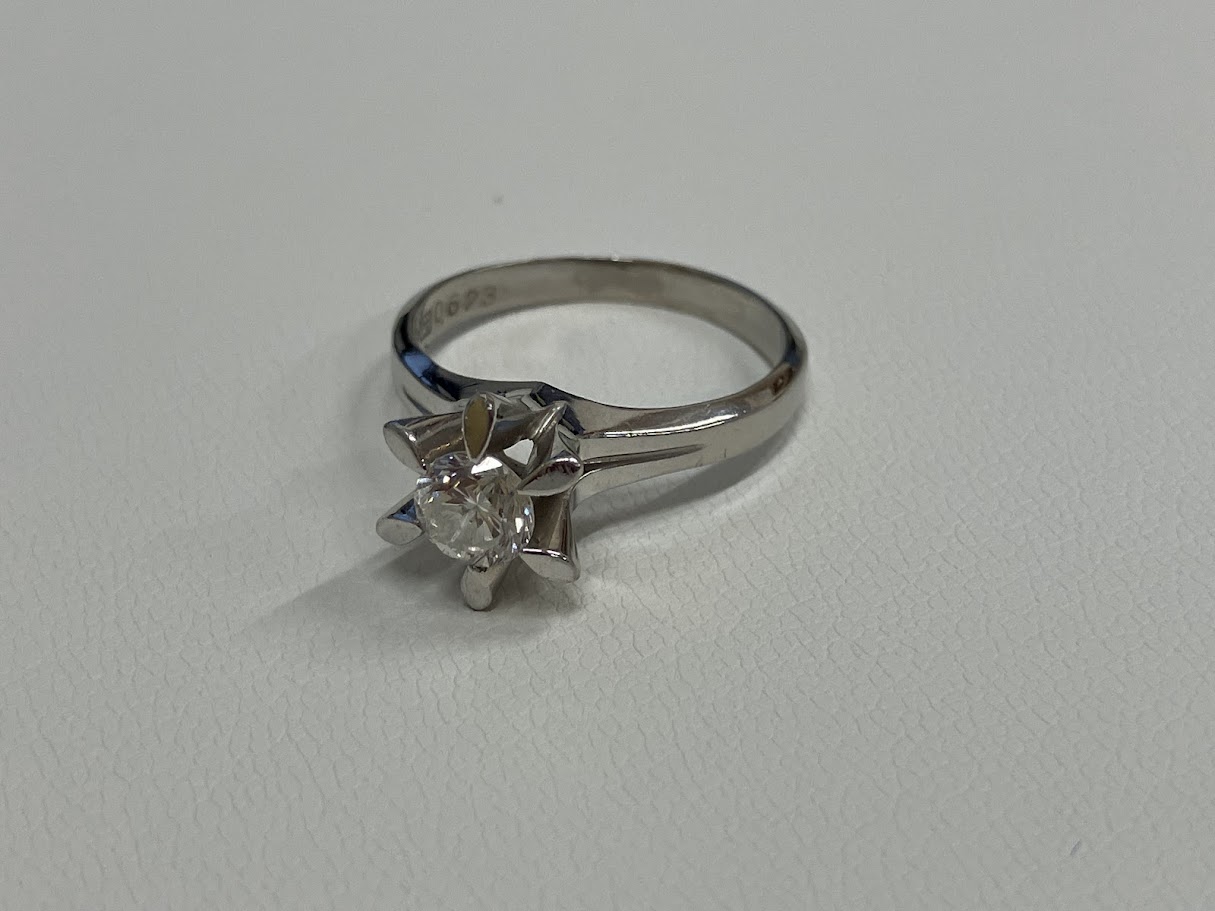 プラチナ 指輪 買取 津田沼