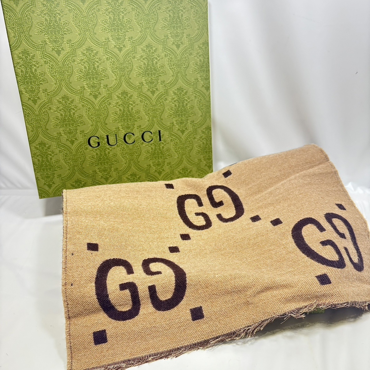 グッチ GGジャガード ウールシルクマフラー 心斎橋本店 買取