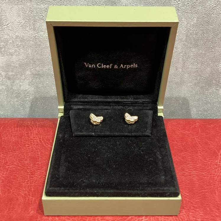ヴァンクリーフ&アーペル スウィート アルハンブラ パピヨン ピアス