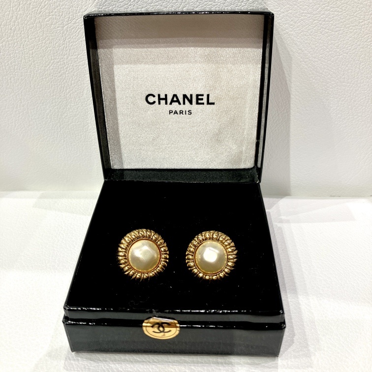 CHANELイヤリング 六本松