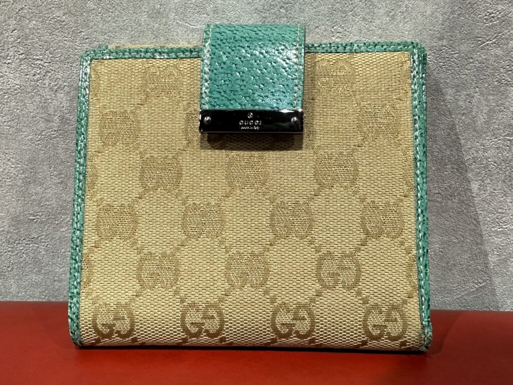グッチ財布