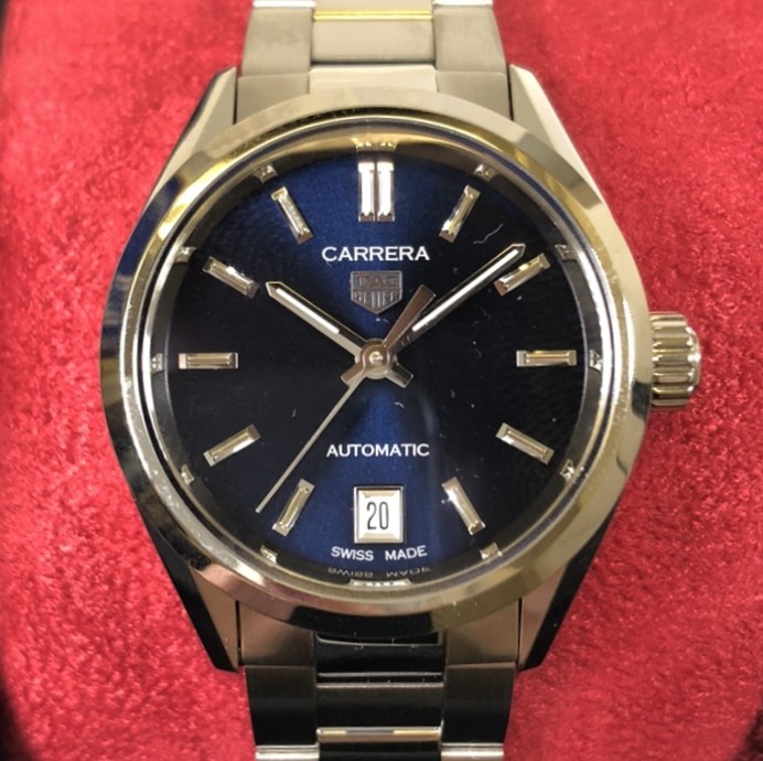 タグ・ホイヤー「カレラ キャリバー9 デイト 29mm」