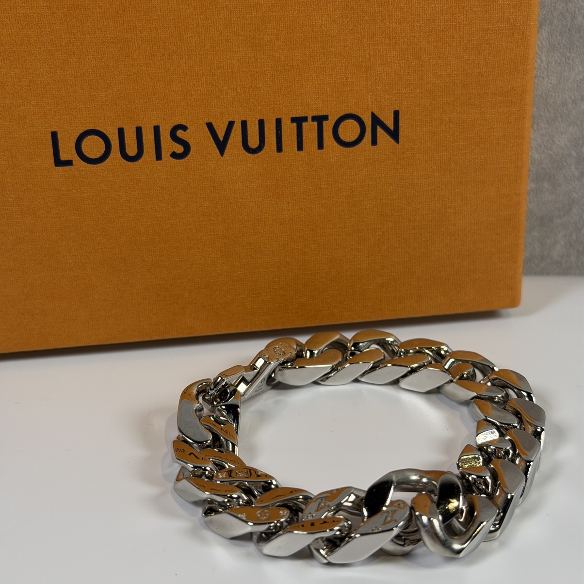 ルイヴィトン アクセサリー ブレスレット 買取