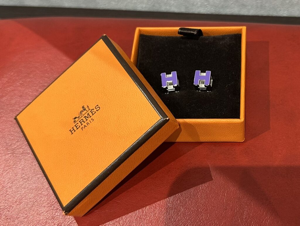 エルメスHキューブピアス