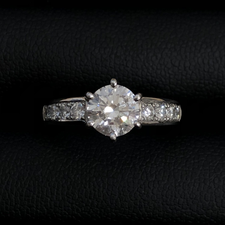 Pt900 ダイヤモンド 1.019ct リング 指輪 貴金属 買取 高価買取 京都 四条 烏丸