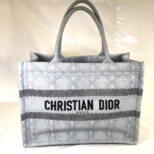 クリスチャン・ディオール ブックトートミディアム ブルー ラフィア
